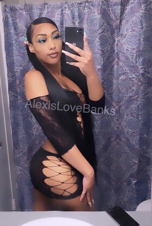 Escorts Pismo Beach, California AlexisLoveBanks