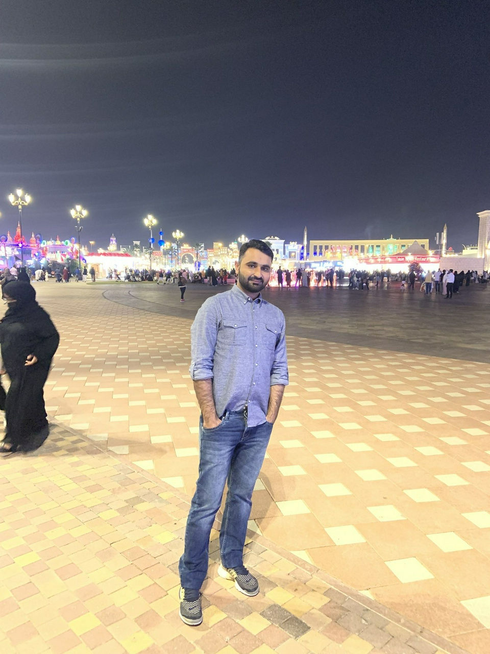 Escorts Sharjah, United Arab Emirates Mr_brown