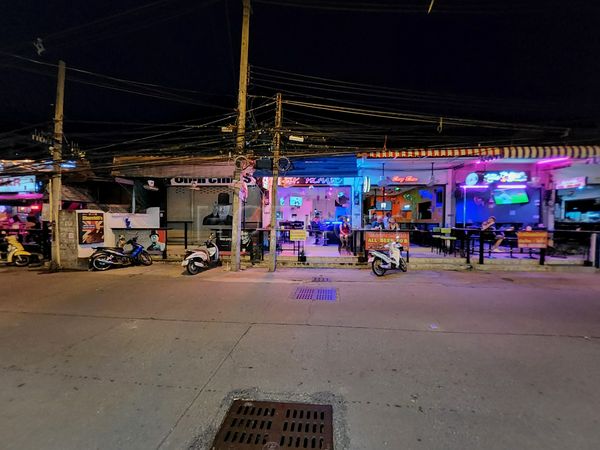 Beer Bar / Go-Go Bar Pattaya, Thailand L.p. Place