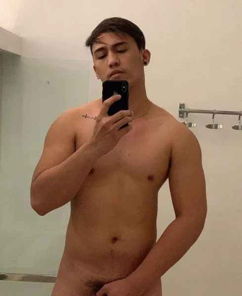 Escorts Kuala Lumpur, Malaysia ASIANGUYXX