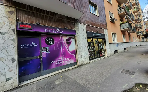 Sex Shops Milan, Italy Sex Is Now Sexy Shop Automatico h24