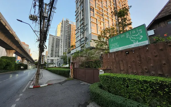 Massage Parlors Bangkok, Thailand Pimmalai