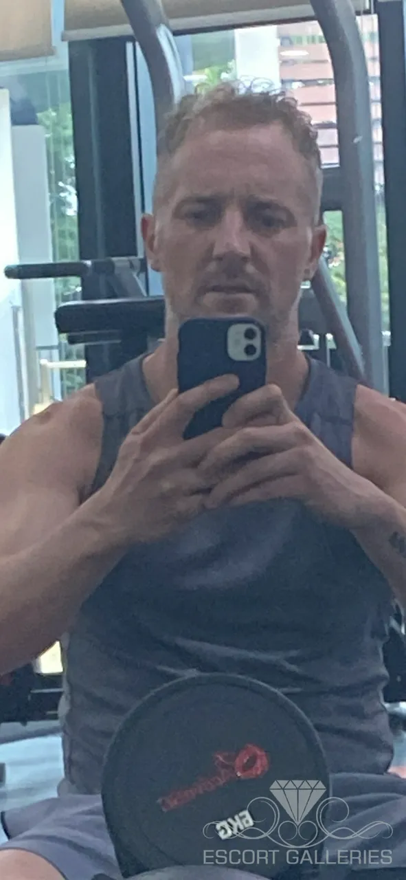 Escorts Singapore, Singapore Birdie