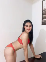 Escorts Manila, Philippines bella andress