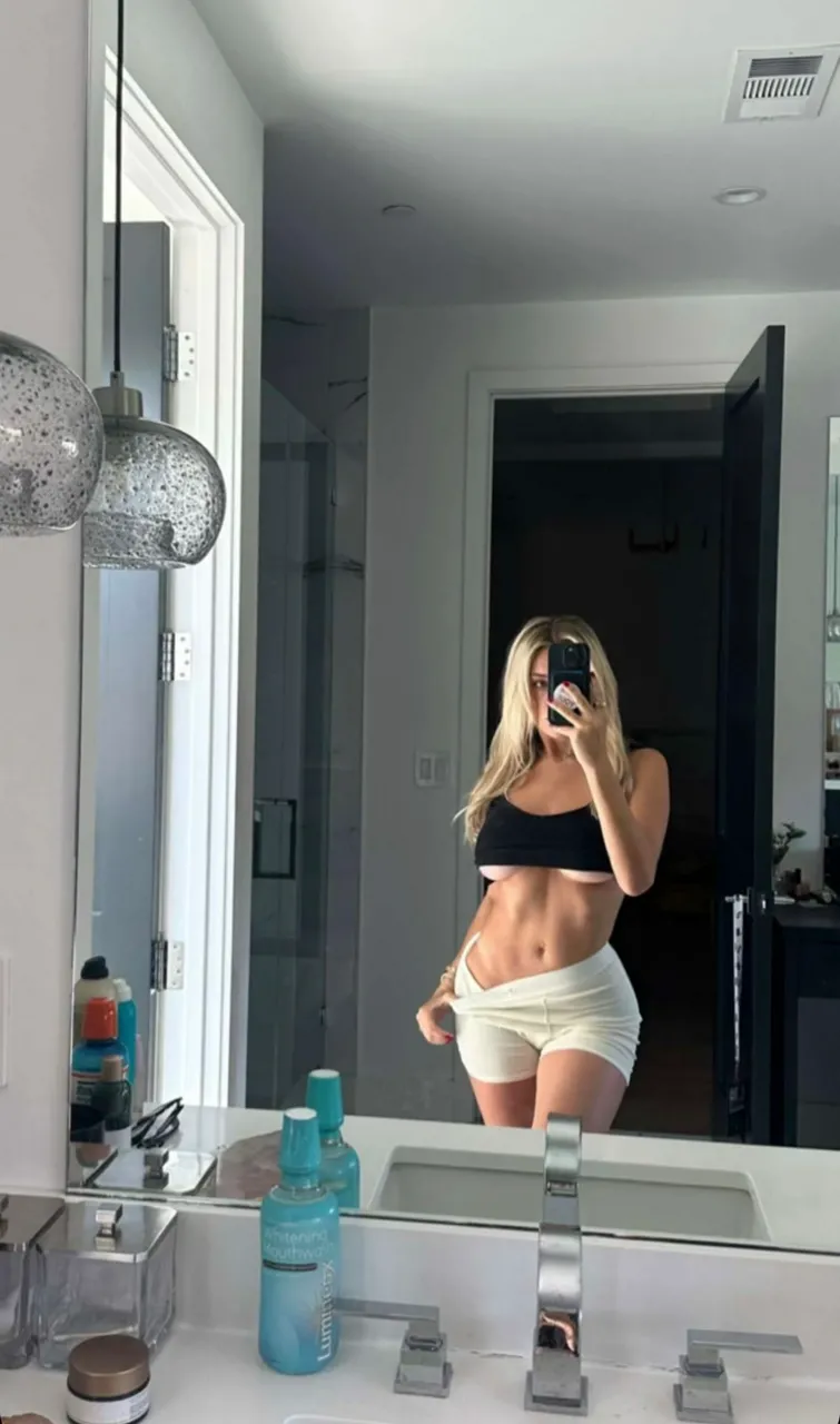 Escorts Atlanta, Georgia Hey baby😍 Ever fucked a wet sexy slut before?🍑 text and let’s FUCK!!