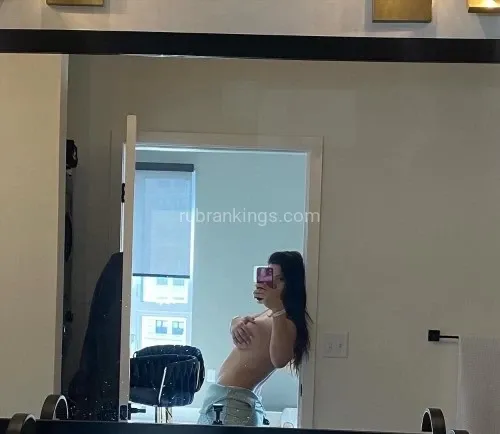 Escorts Missouri Khloe Kartier ? let me be your oasis