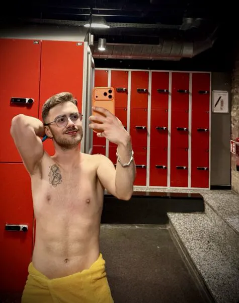 Escorts Koeln, Germany HoTwinkHny