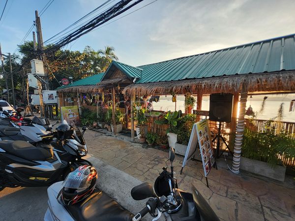Beer Bar / Go-Go Bar Ko Samui, Thailand Sunset Garden
