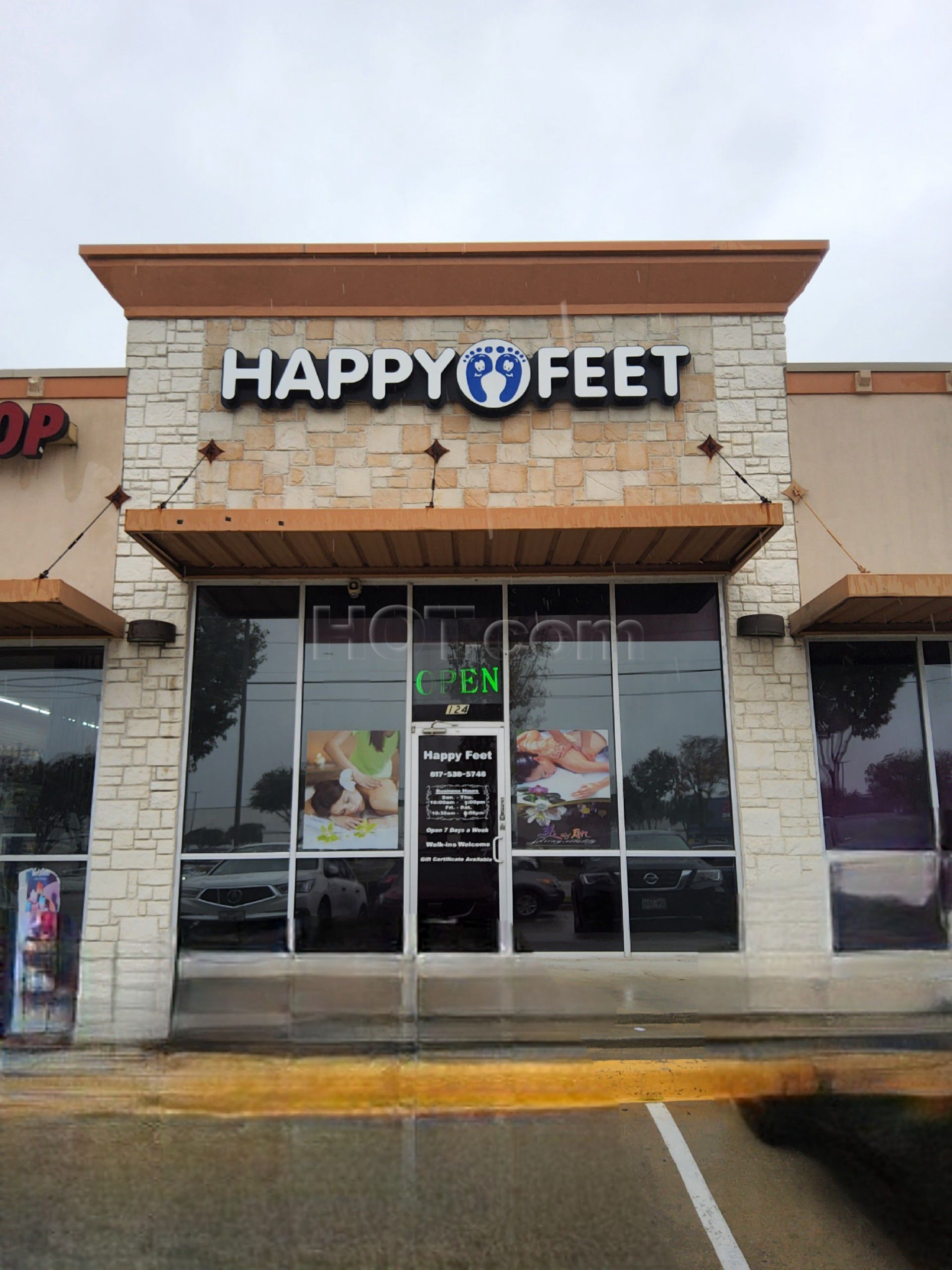 Arlington, Texas Happy Feet