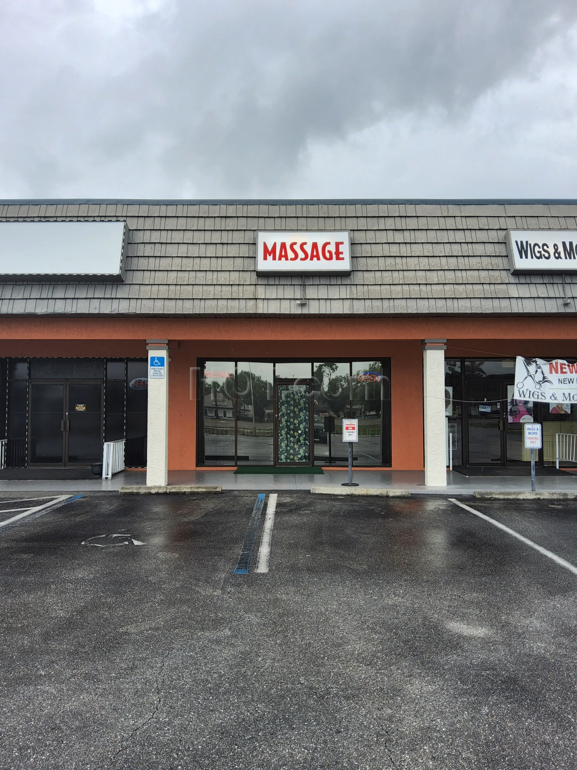 Port Charlotte, Florida Golden Massage