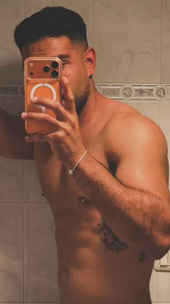 Escorts Madrid, Spain Yon_fit
