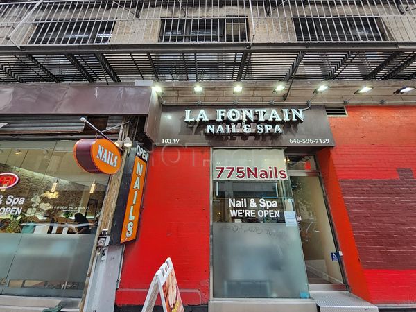 Massage Parlors Manhattan, New York Le Fontain Nails and Spa