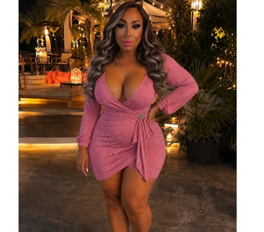 Escorts Sheffield, England New TRANSEXUAL curvy party big boobs🍑❤️
