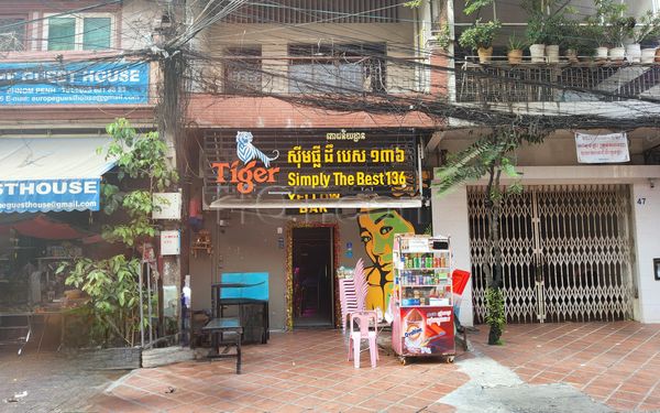 Beer Bar / Go-Go Bar Phnom Penh, Cambodia Simply the Best 136