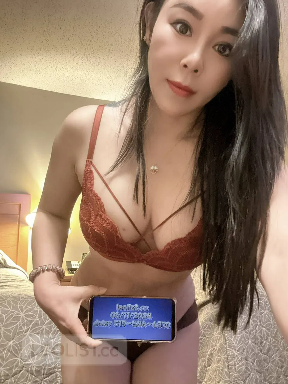 Escorts Lloydminster, Saskatchewan 120$hh new independent Asian Slim gril !!4days in lloydmins