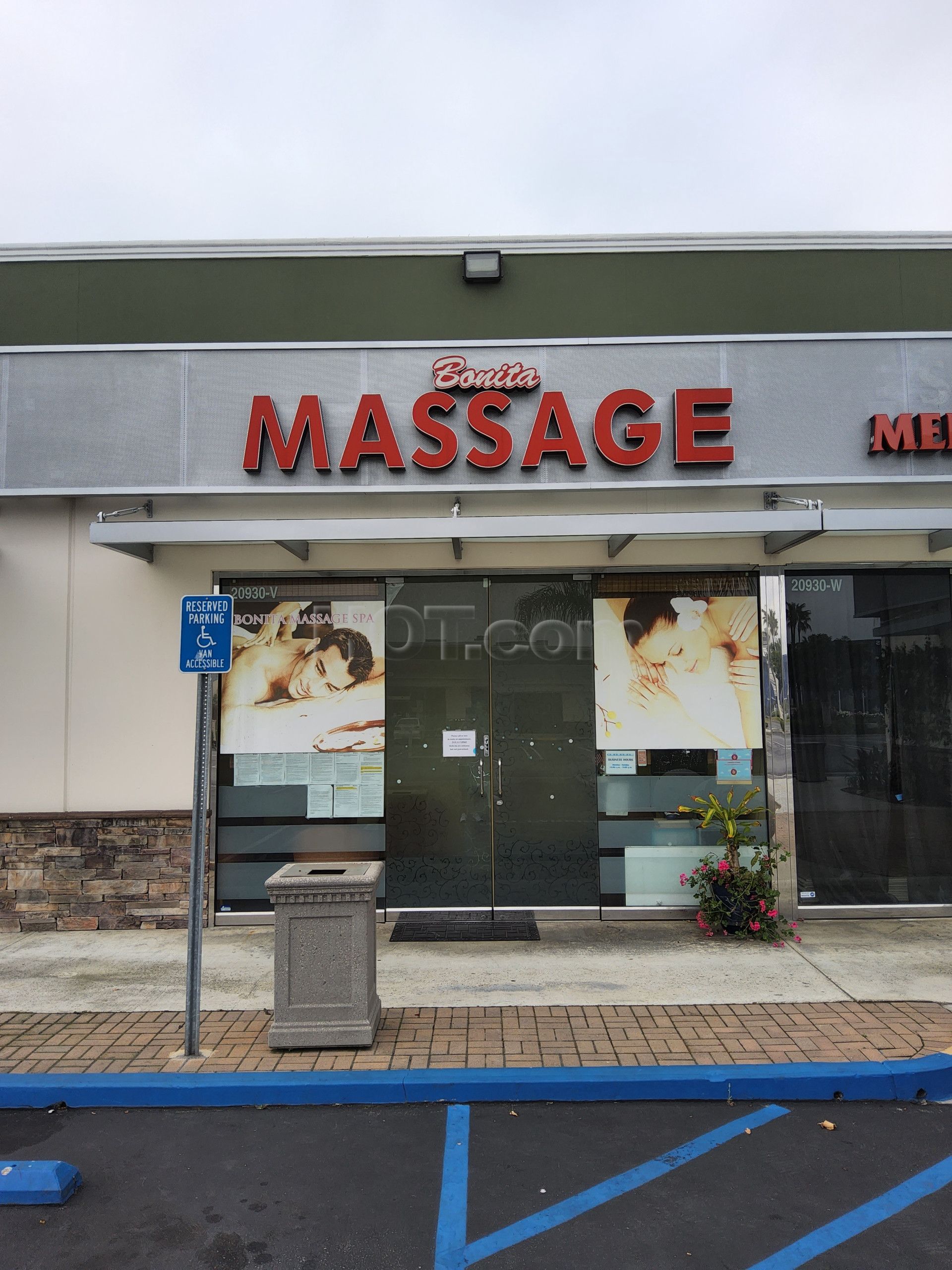 Carson, California Bonita Massage Spa