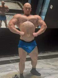 Escorts Philadelphia, Pennsylvania Stronglikebull