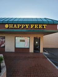 Redondo Beach, California Happy Feet