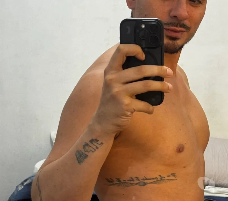 Escorts Bristol, England Andrew_Naughty XXL