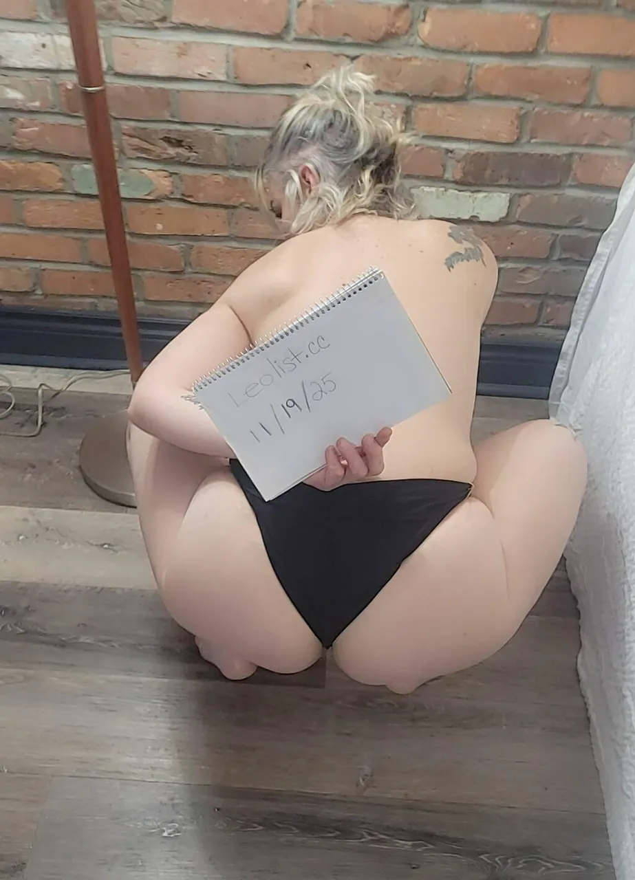 Escorts Kitchener, Ontario ARE YOU READY CAUSE SHES WET SHES HOT AND SHES READY TO GO!