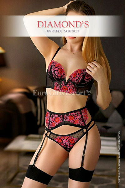 Escorts Zurich, Switzerland Nadja High Class Escort Zuerich