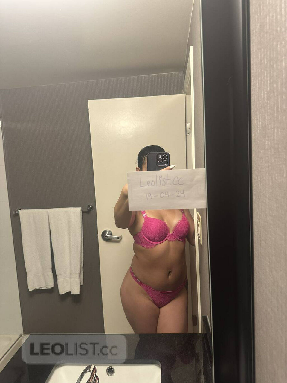 Escorts Brampton, Ontario OUTCALLS ♡party girl ♡𝓤𝓹𝓼𝓬𝓪𝓵𝓮 𝓟𝓻𝓲𝓷𝓬𝓮𝓼𝓼 ♕ 𝒮𝑒𝓍y ♡tight&wet ♡