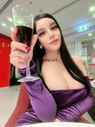 Escorts Bangkok, Thailand Cristinah