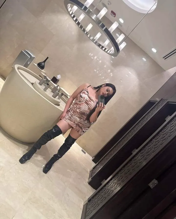 Escorts Al Ain City, United Arab Emirates Chubby Ladyboy