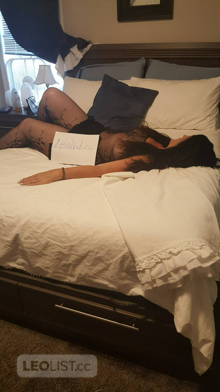 Escorts Victoria, British Columbia Ms Skye Jones