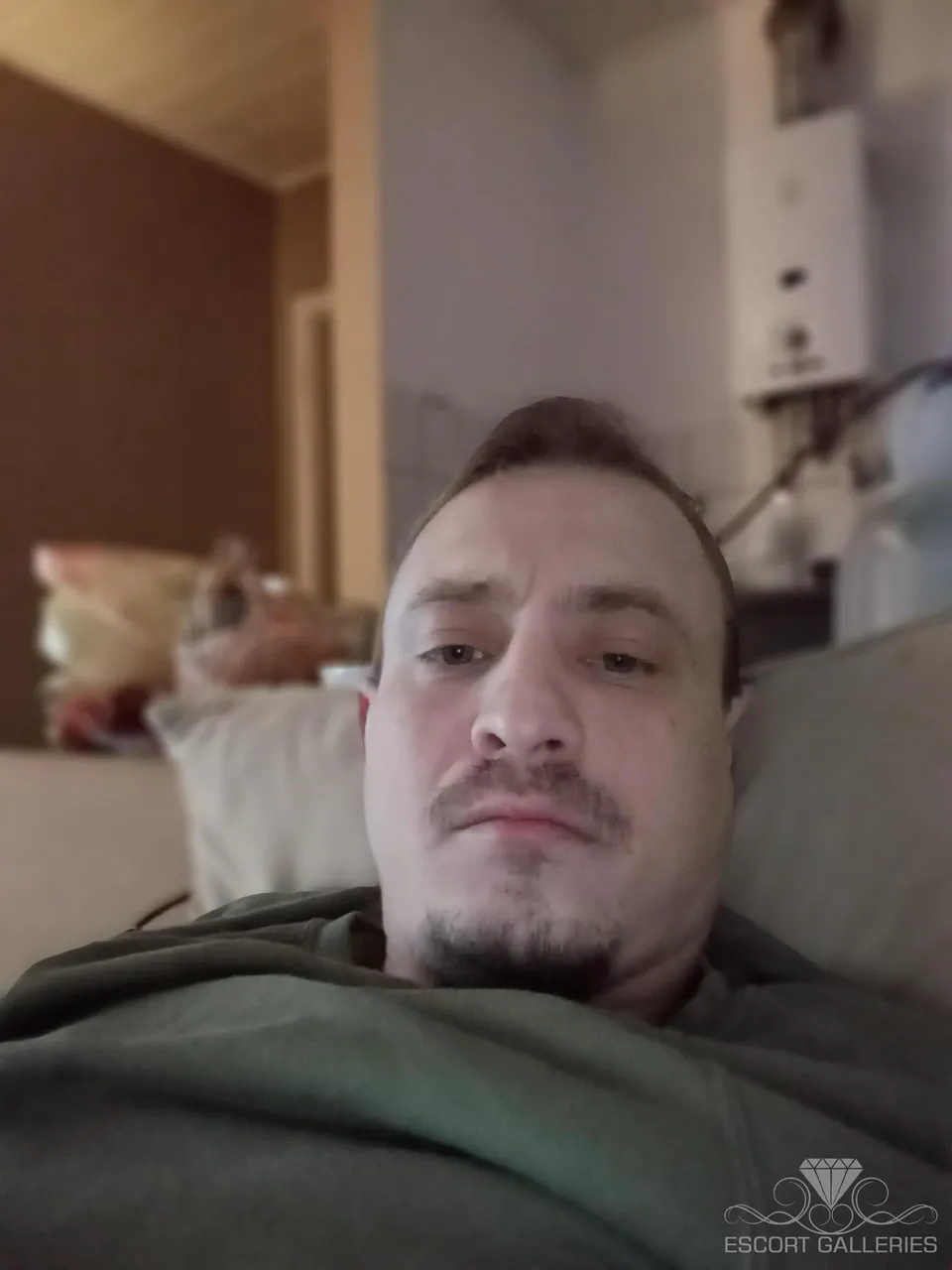 Escorts Duisburg, Germany null