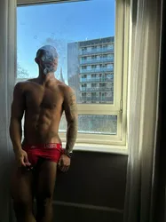 Escorts Preston, England XxCarlosDXx