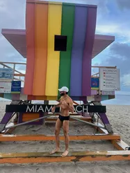 Escorts Chicago, Illinois MathiasDFW