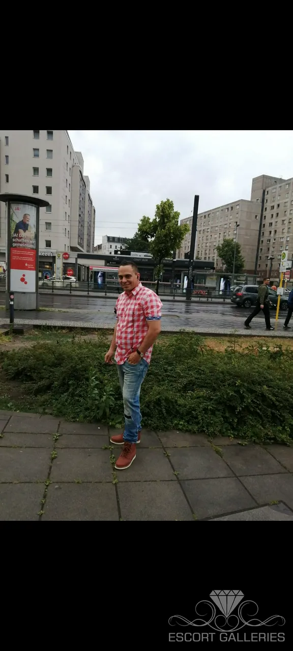 Escorts Berlin, Germany null