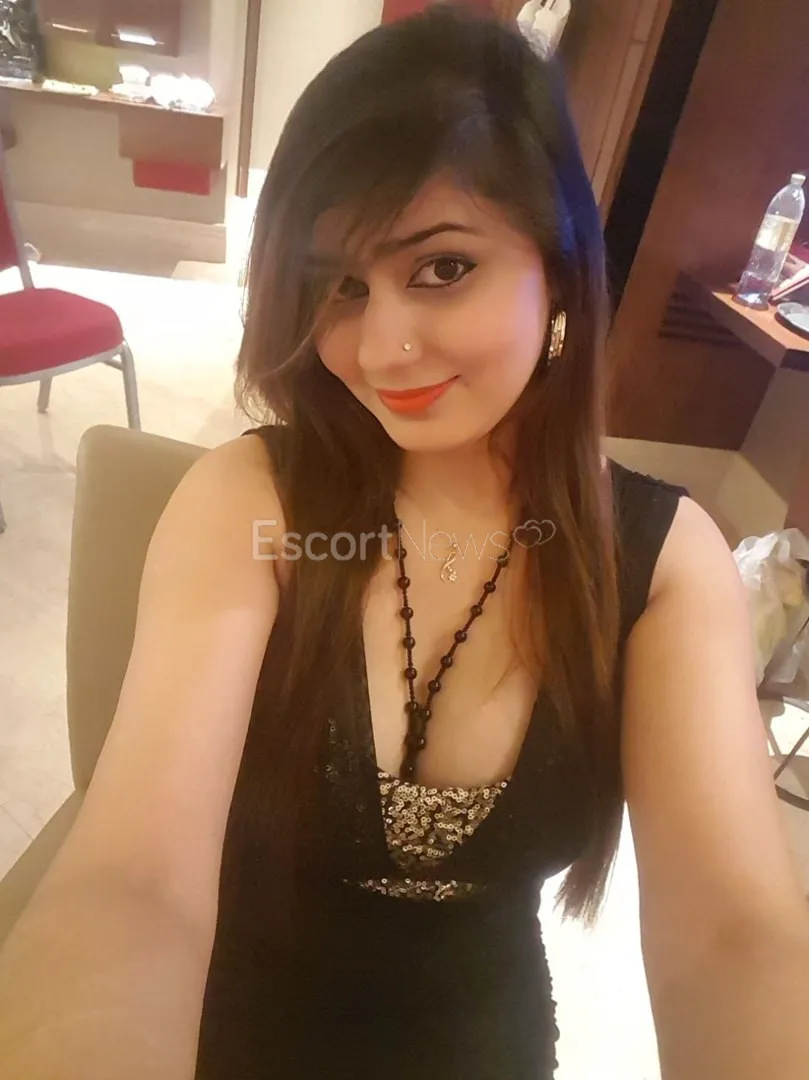 Escorts India Riya