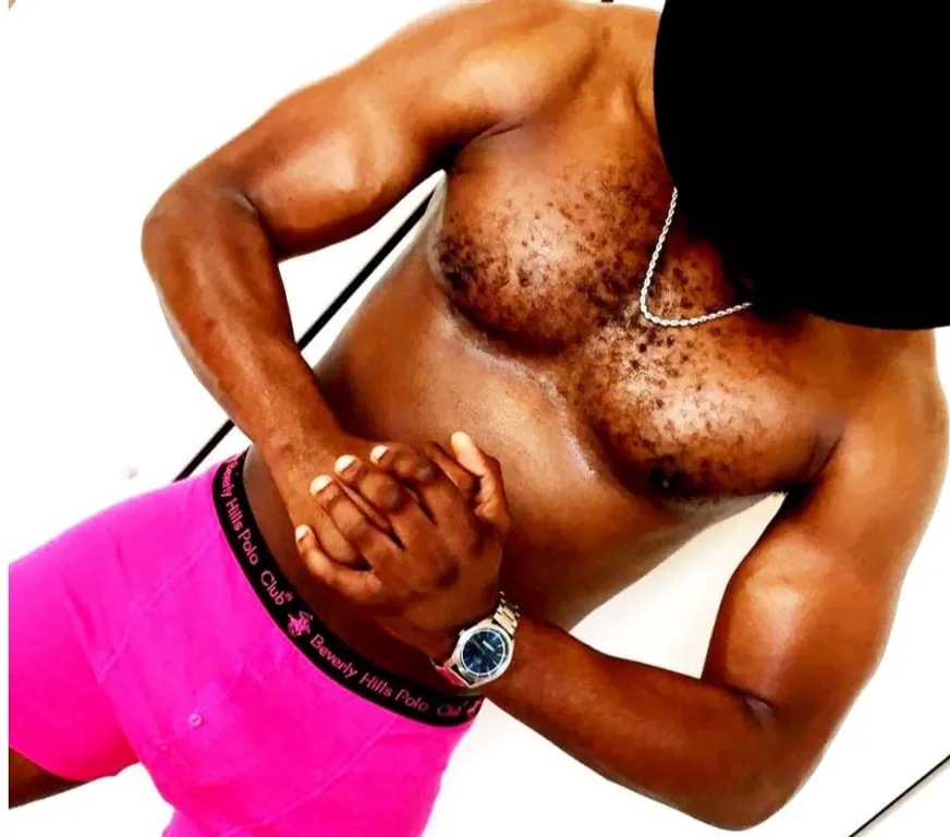 Escorts Liverpool, England XXL MARCUS BLACK XXL - HUNG MALE ESCORT