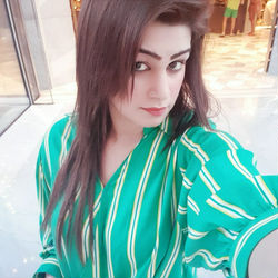 Escorts Abu Dhabi, United Arab Emirates Javeria Indian Girl