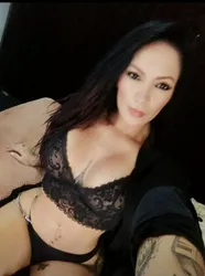 Escorts Modesto, California Caroline | Hi, I'm a mature woman, delicate, passionate, very tasty, available