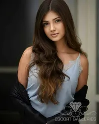 Escorts Kuala Lumpur, Malaysia Sarlika Indian Escort