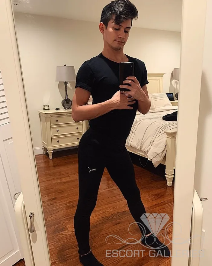 Escorts Washington, District of Columbia Thomas