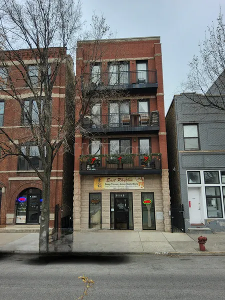 Massage Parlors Chicago, Illinois AIRE Ancient Baths - Chicago