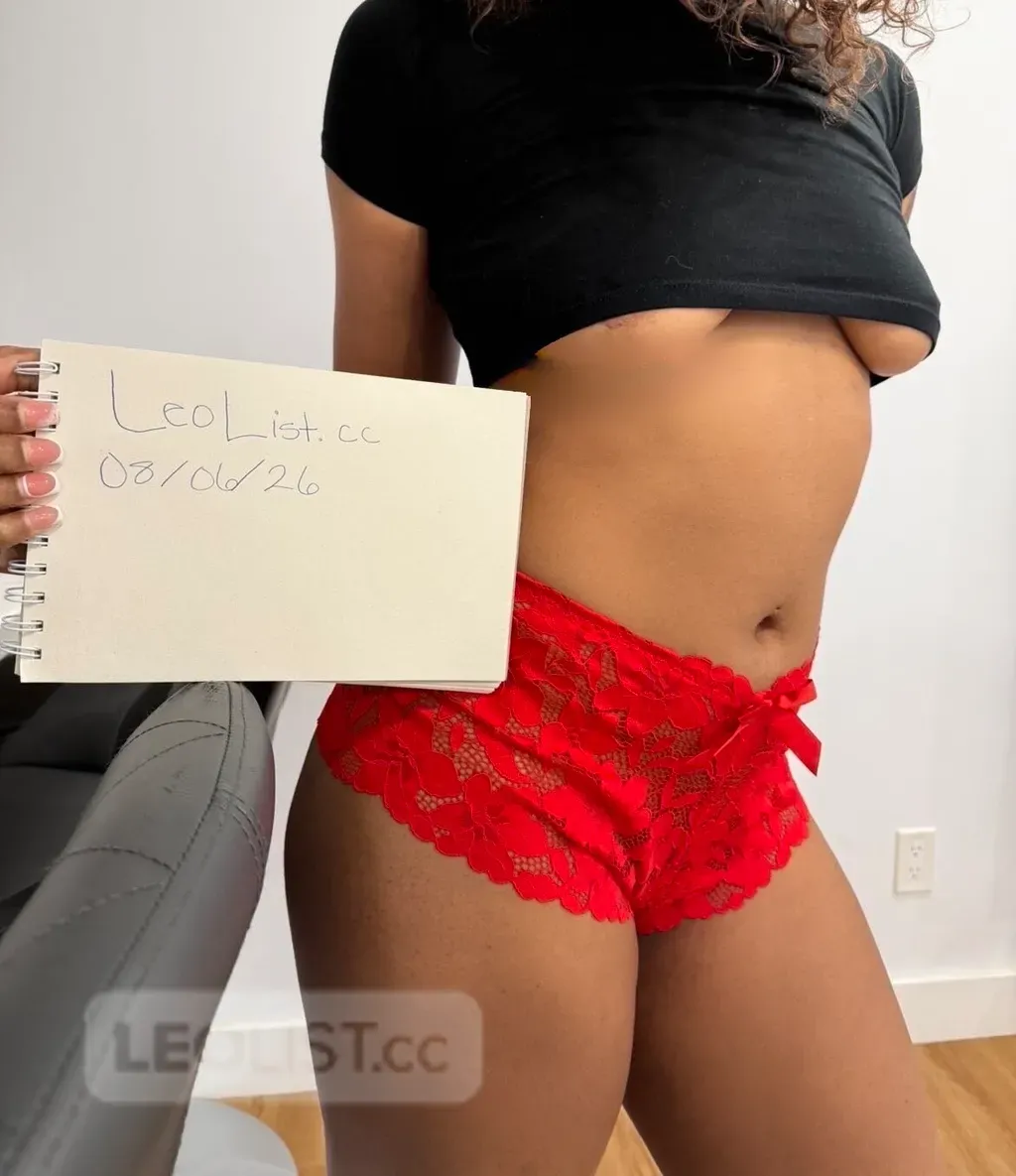 Escorts Vaughan, Ontario Lexi